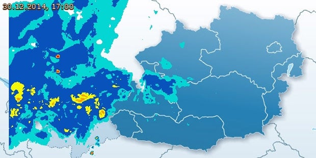 Schnee sorgt für Crash-Chaos