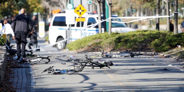 New York: Kleinlaster rast in Menge - Mehrere Tote