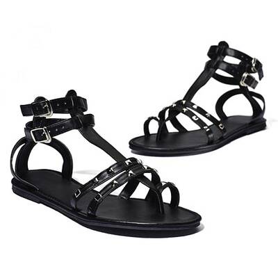 Sandalen und Co.: Die schönsten Sommer-Treter