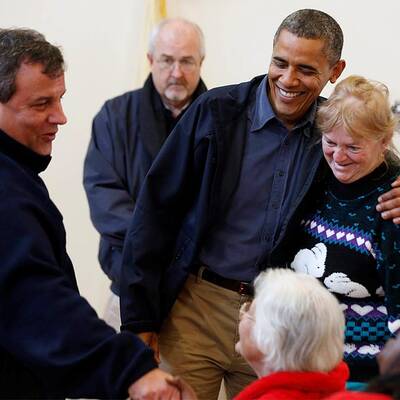 Barack Obama besucht Katastrophengebiet in New Jersey