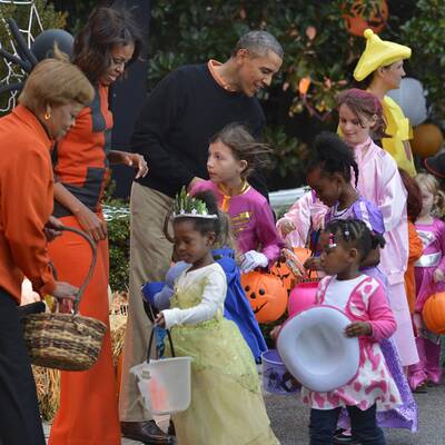 Obama: Halloween-Zuckerl für die Kids