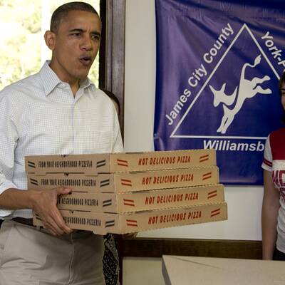 Obama liefert Pizza aus