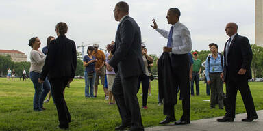 Hier spaziert Obama durch Washington