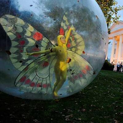 Obamas feiern mit 2.000 Kindern Halloween