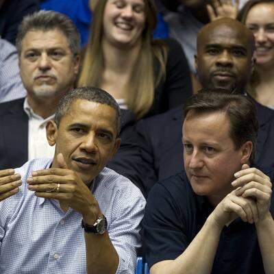 Obama und Cameron beim College Basketball