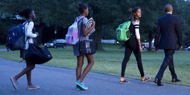 Mann überspringt Zaun zum Weißen Haus