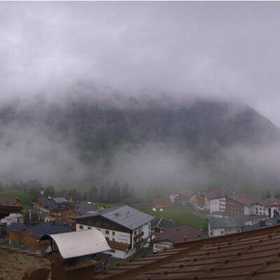 Erste Regenschauer sind da