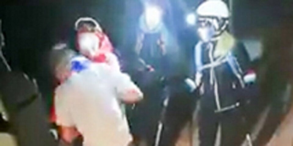 Tourengeher schlägt auf Pistenraupenfahrer ein