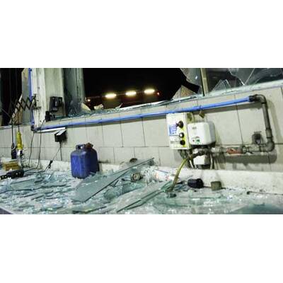 Bilder von der zerstörten Werkstätte in Altheim