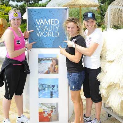 ÖSV-Damen in der Therme Geinberg