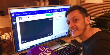 Hat sich &Ouml;zil wegen Online-Spiel verletzt?