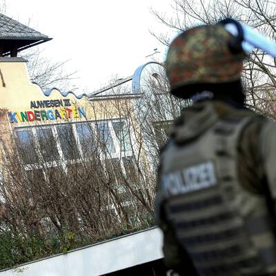 Großfahndung nach Messerattacke in Linz