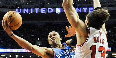 Oklahoma dreht Partie gegen Chicago