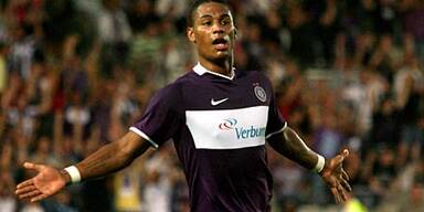 Okotie hat Angebot von Nürnberg