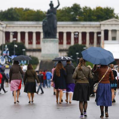 Verregneter Auftakt zum Oktoberfest