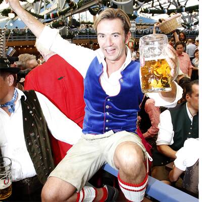 O'zapft is! Promis im Bier-Himmel