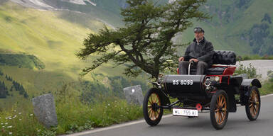 109 Jahre alter Oldtimer bezwingt Großglockner