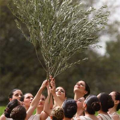 Die Entfachung des Olympischen Feuers