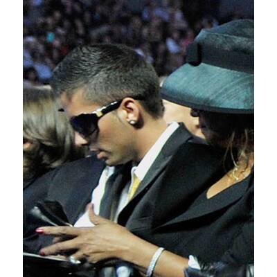 Ist Omer Bhatti der Sohn von Jackson?