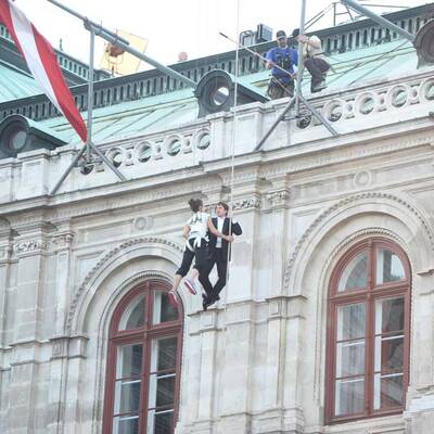 Stunt-Crew probt bei der Oper 