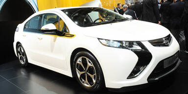 Opel Ampera und Zafira Concept in Genf