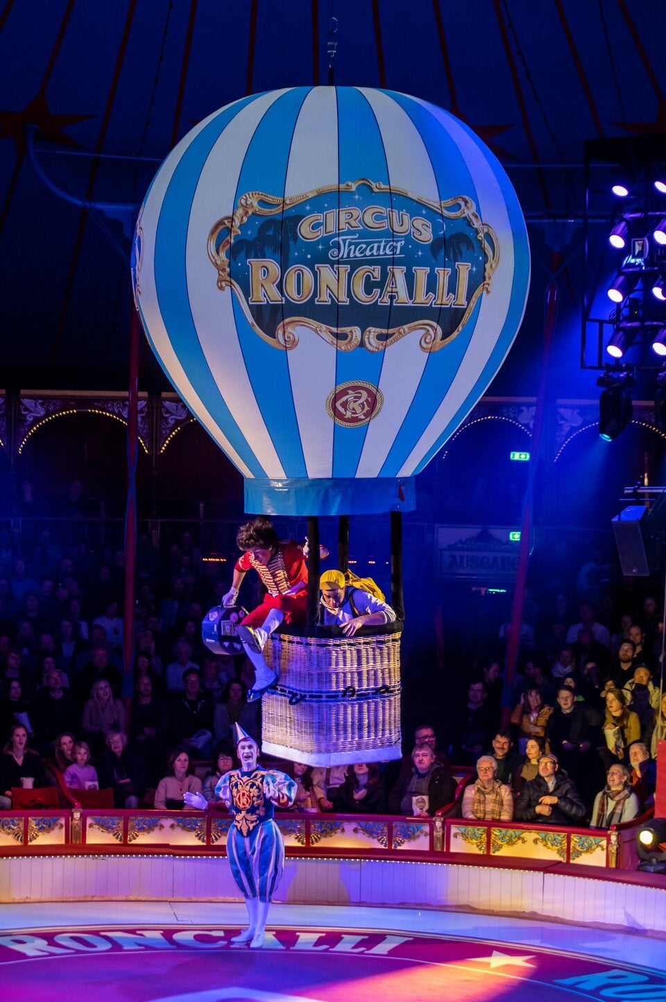 Auftakt für den Circus Roncalli mit Lili-Paul-Weltpremiere