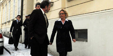 Mann tötet Gerichtsangestellte