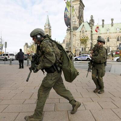 Mehrere Schüsse im kanadischen Parlament