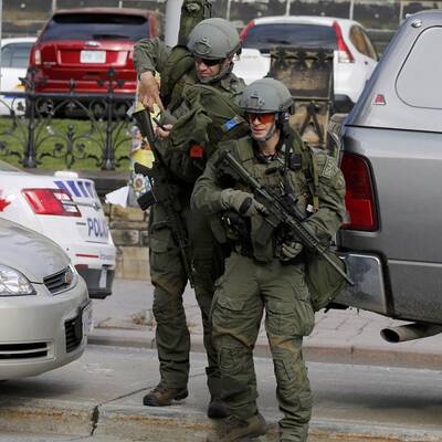 Mehrere Schüsse im kanadischen Parlament