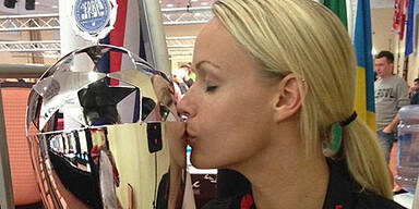 Billard-Pinup r&auml;umt bei EM gro&szlig; ab