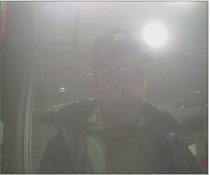 Nach Raub: Polizei sucht diesen Mann