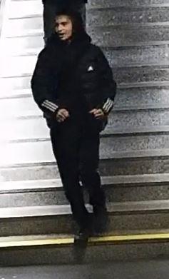 Nach Raub: Polizei sucht dieses Trio