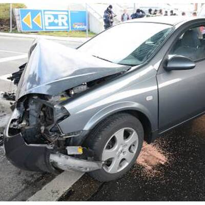 Bei Rot über Ampel: Fünf Verletzte in Wien