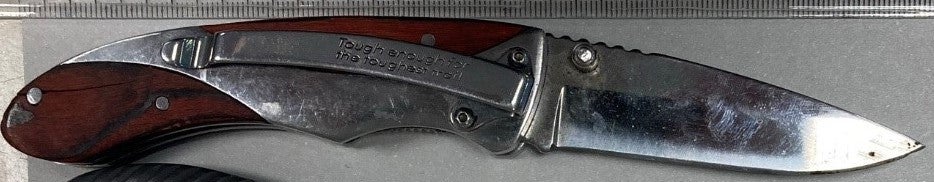 Polizei-Schuss nach Messer-Attacke auf U-Bahn-Fahrgast