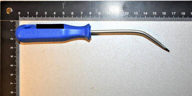 Polizist au&szlig;er Dienst erwischt Bankomat-Knacker auf frischer Tat