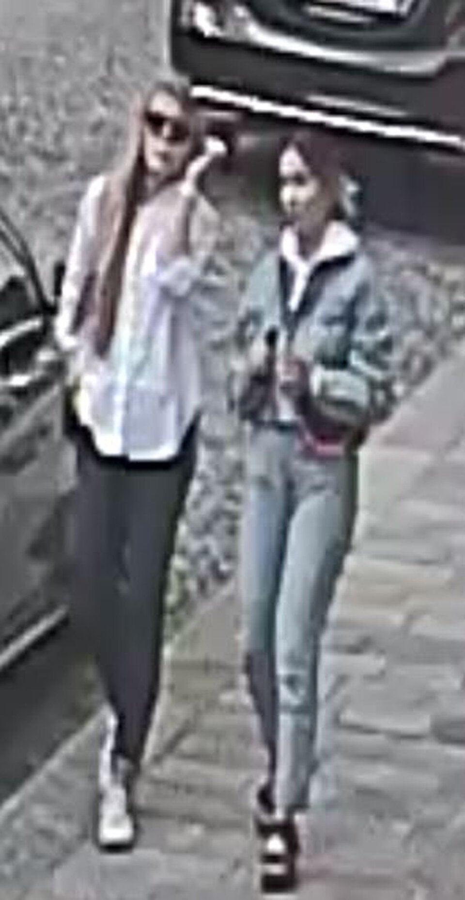 Wenn Sie diese Frauen sehen, rufen Sie die Polizei