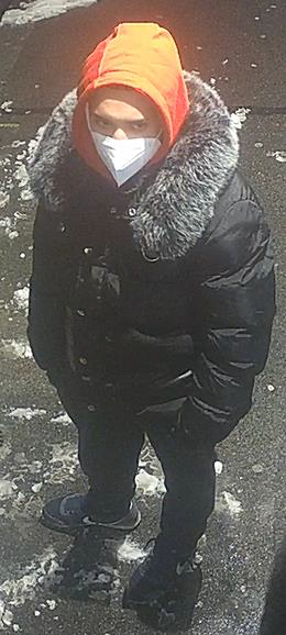 Trafik-Verkäufer niedergestochen: Polizei sucht diese Männer