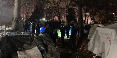 Corona-Camp im Wiener Stadtpark aufgel&ouml;st