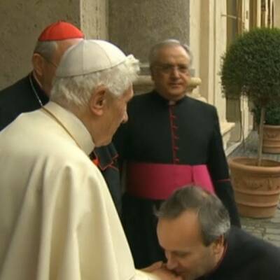 Mit dem Hubschrauber verließ der Papst den Vatikan 