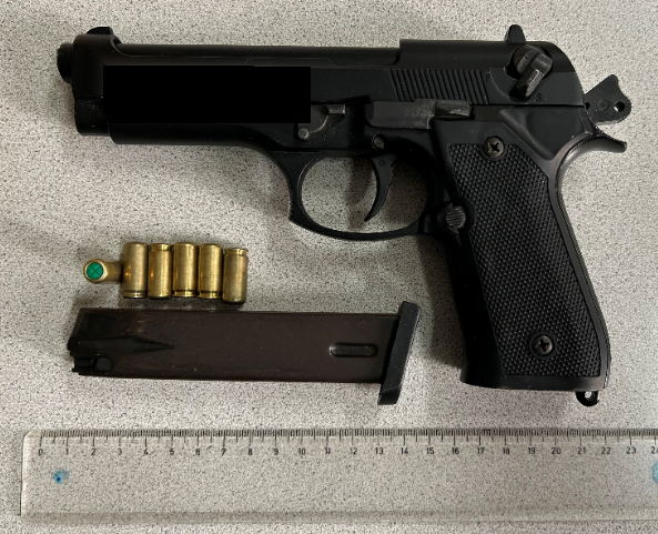 Waffe Foodora-Fahrer