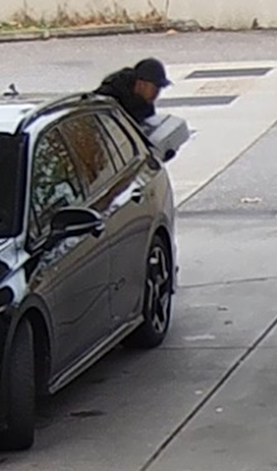 Uhren-Diebe Tankstelle Marxhalle Wien