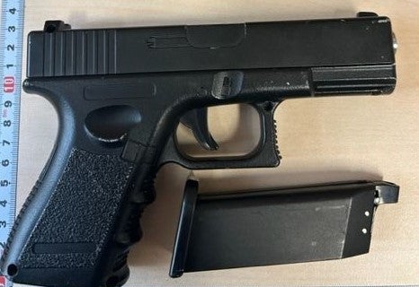 Falscher Polizist Waffen