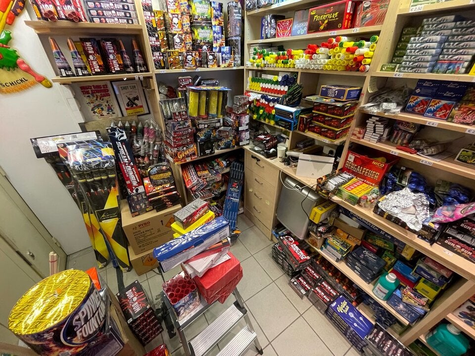 100 Kilo Pyrotechnik in Wien beschlagnahmt
