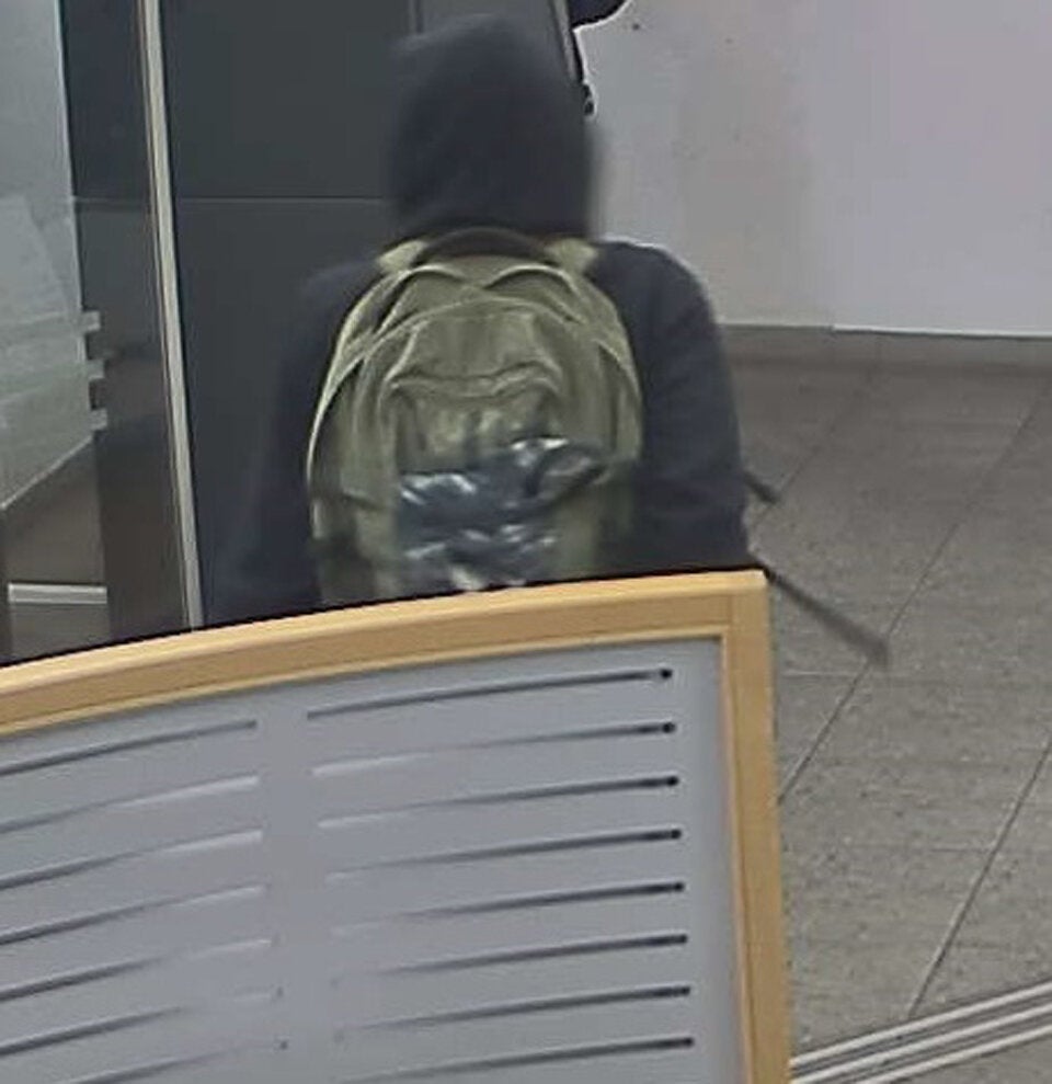 Mann raubt 130.000 Euro aus Banktresor