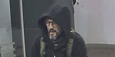 Mann raubt 130.000 Euro aus Banktresor