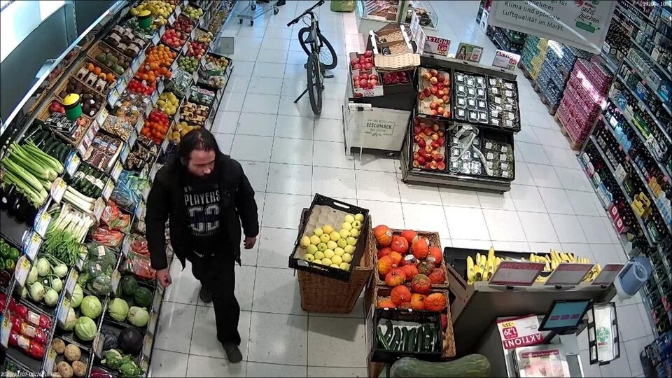 Brutaler Supermarkt-Überfall: Jetzt spricht das Messer-Opfer