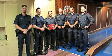 Mann auf Kegelbahn wiederbelebt