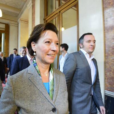 Koalitionsverhandlungen im Parlament 