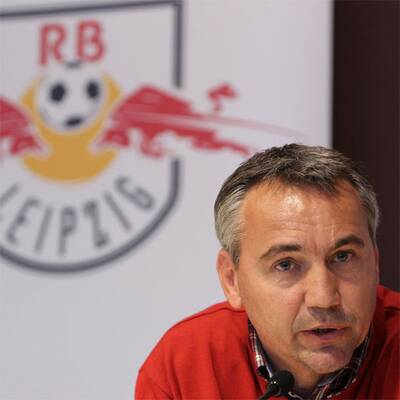 Peter Pacult in Leipzig präsentiert