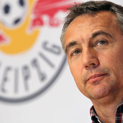 Peter Pacult in Leipzig präsentiert